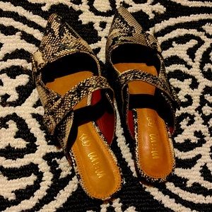 Snakeskin slides